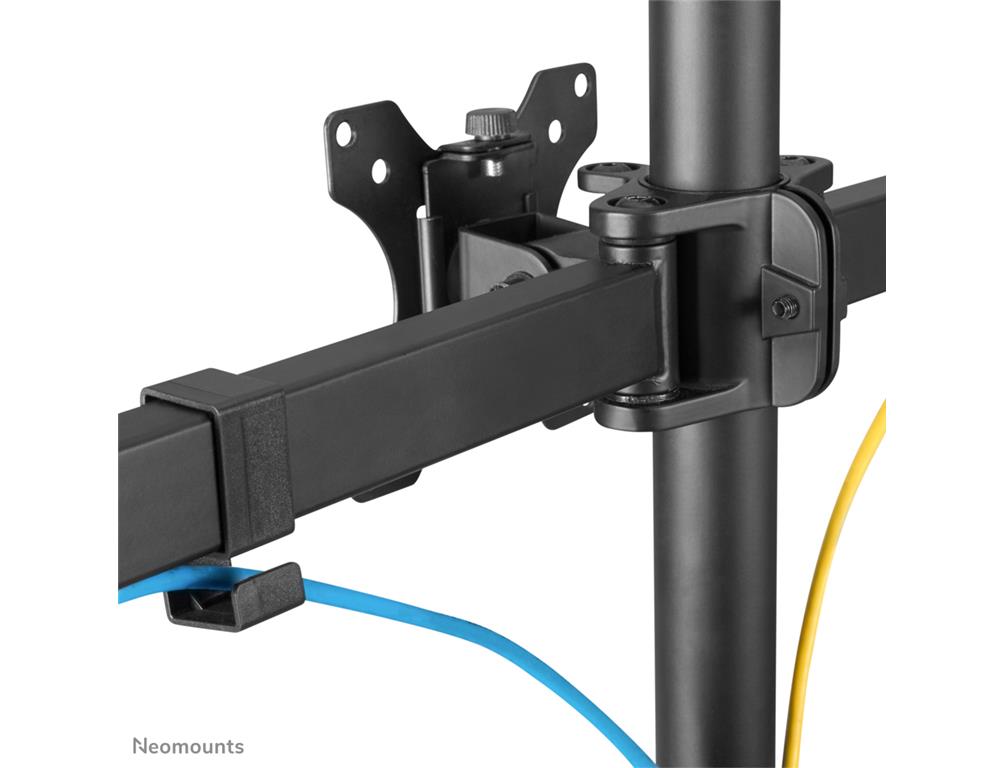 Neomounts Gibljivi nosilec za 3 monitorje 10-27''